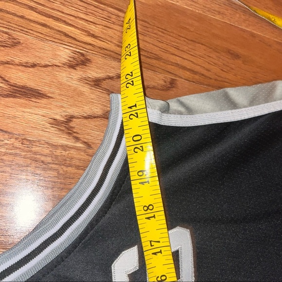 Nike NBA Authentics Tim Duncan Spurs Jersey - Picture 6 of 12